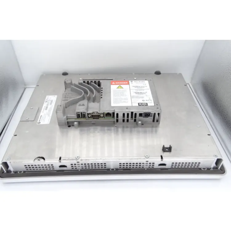 Allen Bradley 2711P B6M1A